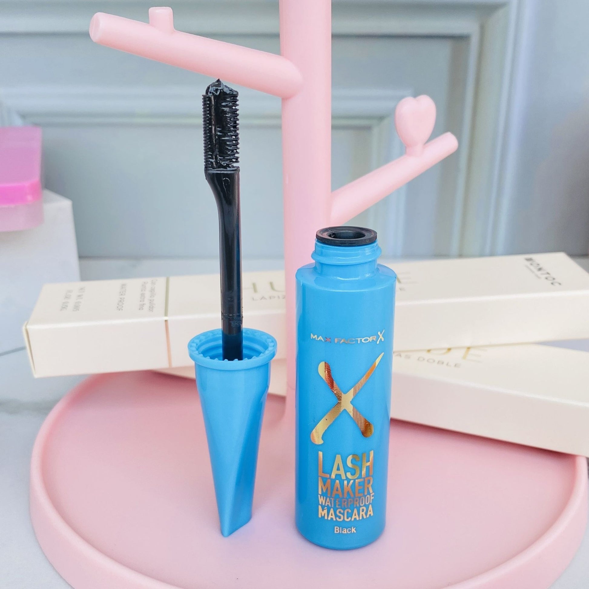 Max Factor Lash Maker Mascara – Volumizing and Defining Formula