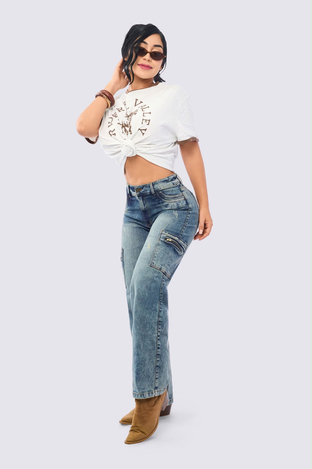 Colombian Ref. 7107 High Waist Cargo Jeans – Semi-Rigid Denim